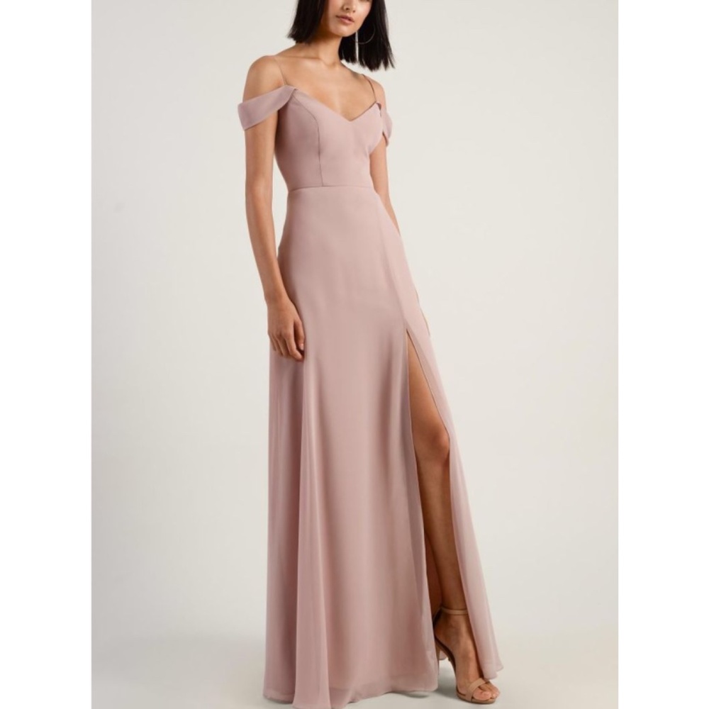 Jenny Yoo Priya Cold Shoulder Chiffon Gown Whipped Apricot Size 4